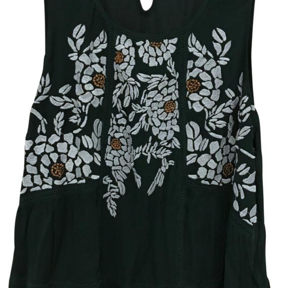 Anthropologie floreat top